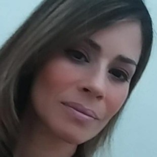 Tania Pazmiño